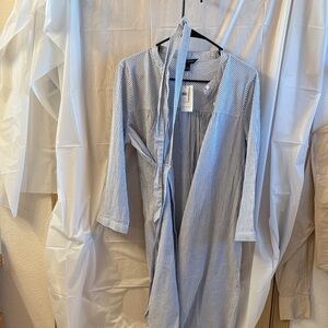 Banana Republic Blue and White Linen Dress